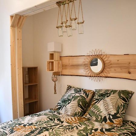 Le Cabanon H24,Atypique,Cosy,Port,Plage,Wifi,Netflix Ла-Сейн-сюр-Мер Экстерьер фото